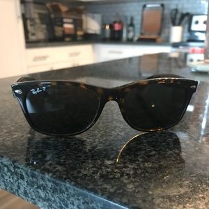 Ray-Ban Polarized New Wayfarers